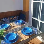 Casa Macon Blue קלטה דה פוסטה